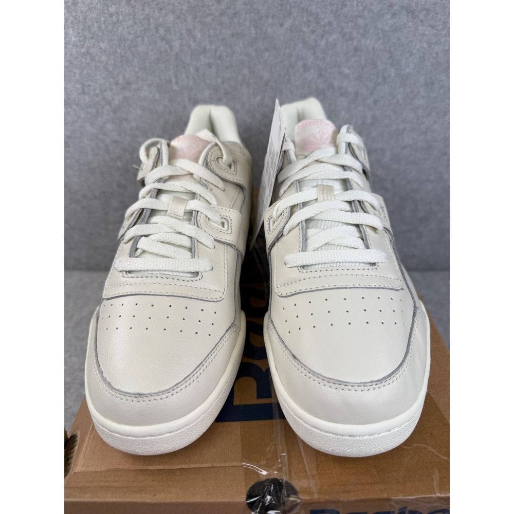 Reebok Workout Lo Plus Women's Size 11 Sneakers Casual Shoes Vintage White - Picture 2 of 9